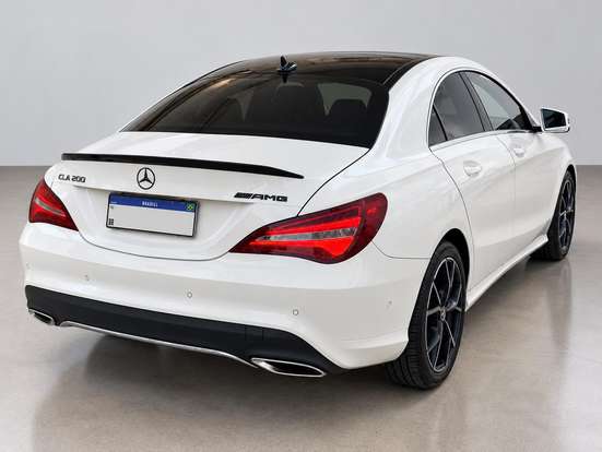 MERCEDES-BENZ-CLA 200-1.6 VISION 16V FLEX 4P AUTOMÁTICO MERCEDES-BENZ-CLA 200-2016