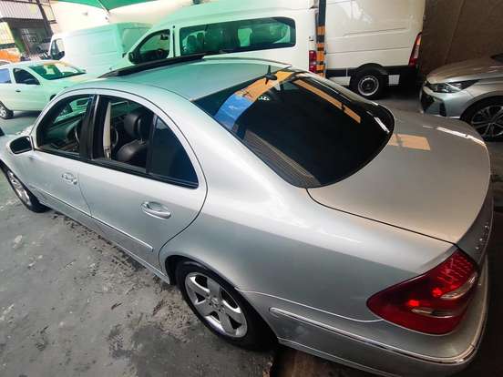 MERCEDES-BENZ-E 350-3.5 AVANTGARDE V6 GASOLINA 4P AUTOMÁTICO MERCEDES-BENZ-E 350-2006