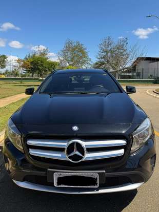 MERCEDES-BENZ-GLA 200-2016