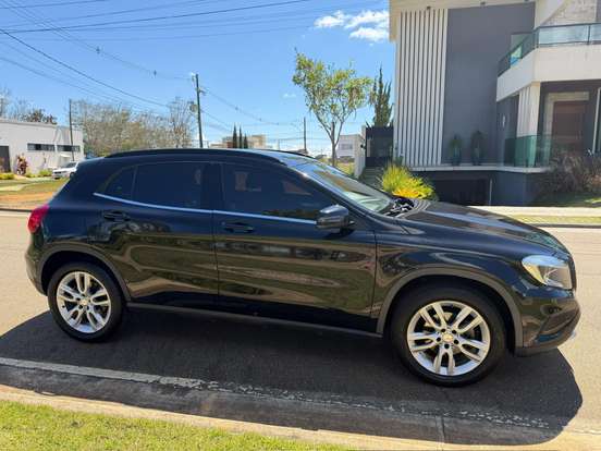 MERCEDES-BENZ-GLA 200-1.6 CGI ADVANCE 16V TURBO FLEX 4P AUTOMÁTICO MERCEDES-BENZ-GLA 200-2016