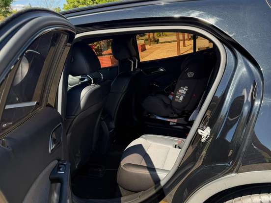 MERCEDES-BENZ-GLA 200-1.6 CGI ADVANCE 16V TURBO FLEX 4P AUTOMÁTICO MERCEDES-BENZ-GLA 200-2016