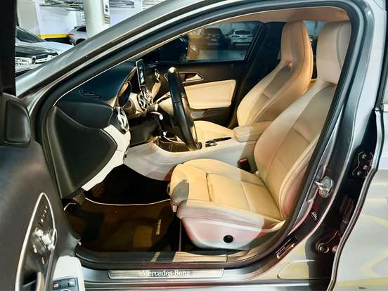MERCEDES-BENZ-GLA 200-1.6 CGI FLEX ADVANCE 7G-DCT MERCEDES-BENZ-GLA 200-2018