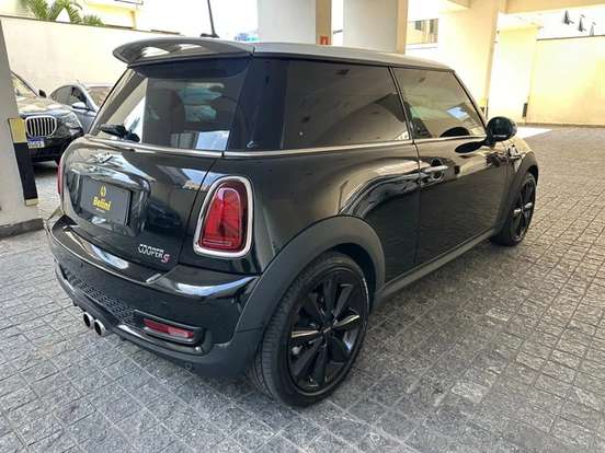 MINI-COOPER-2011