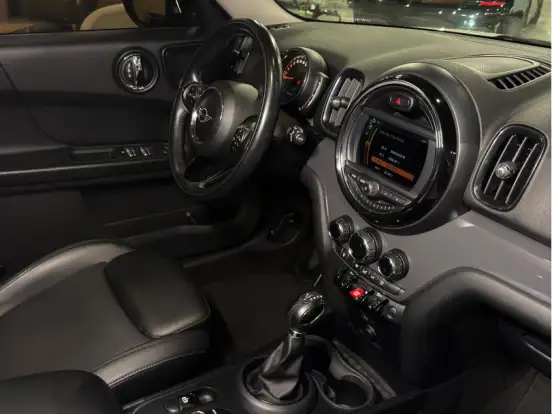 MINI-COUNTRYMAN-1.5 12V TWINPOWER TURBO GASOLINA COOPER STEPTRONIC MINI-COUNTRYMAN-2019