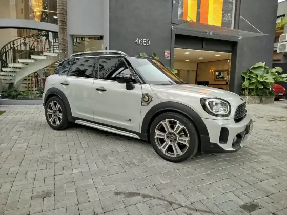 Mini Countryman 1.5 12V Twinpower Turbo Hybrid Cooper S E Shadow Edition ALL4 Steptronic