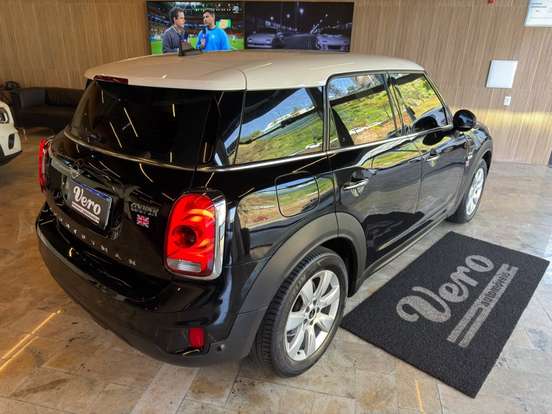 MINI-COUNTRYMAN-2019