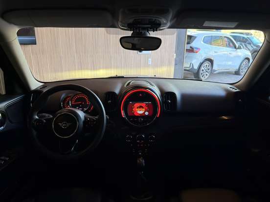 MINI-COUNTRYMAN-2019
