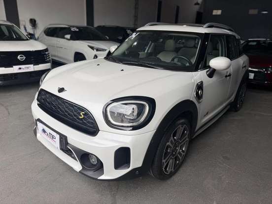 MINI-COUNTRYMAN-2023