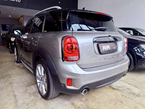 MINI-COUNTRYMAN-2020