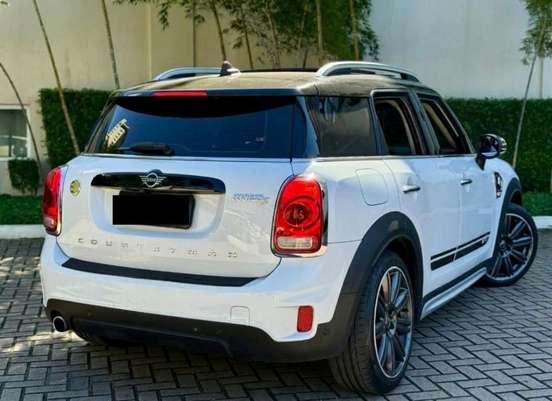 MINI-COUNTRYMAN-2019