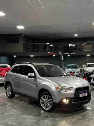 MITSUBISHI-ASX-2011