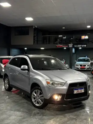 MITSUBISHI-ASX-2011