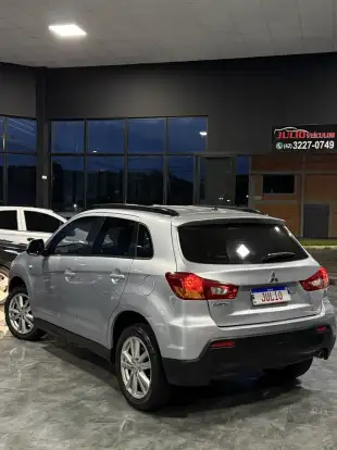 MITSUBISHI-ASX-2011
