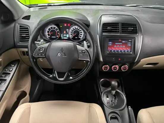 MITSUBISHI-ASX-2019