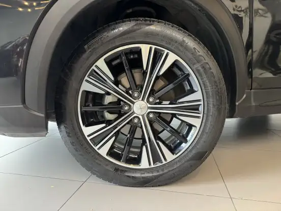MITSUBISHI-ECLIPSE CROSS-2021