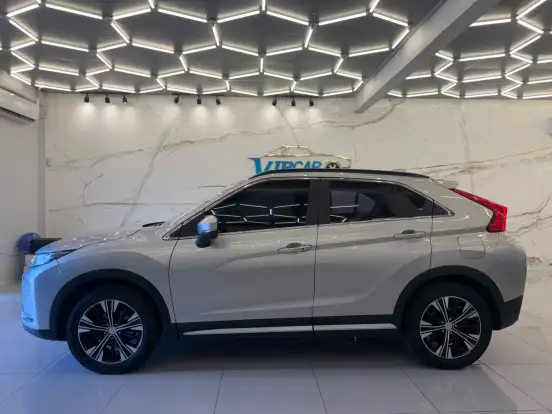 MITSUBISHI-ECLIPSE CROSS-2019