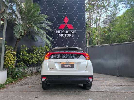 MITSUBISHI-ECLIPSE CROSS-2021