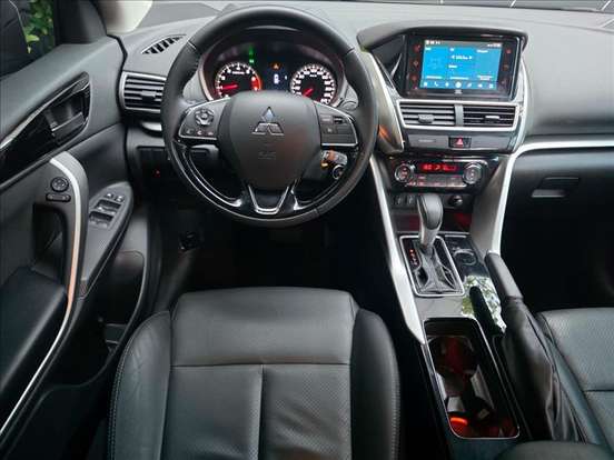 MITSUBISHI-ECLIPSE CROSS-2021