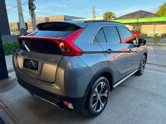 MITSUBISHI-ECLIPSE CROSS-2018