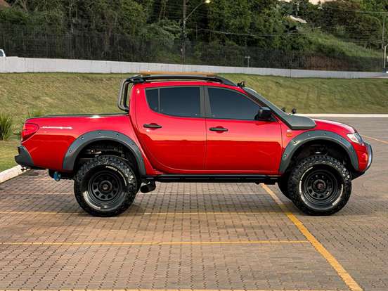 MITSUBISHI-L200 SAVANA-2013
