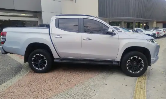 MITSUBISHI-L200 TRITON-2023