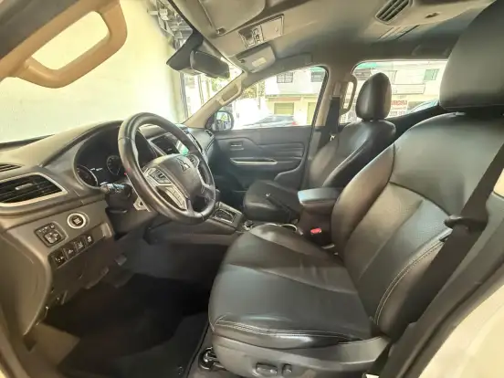 MITSUBISHI-L200 TRITON-2023