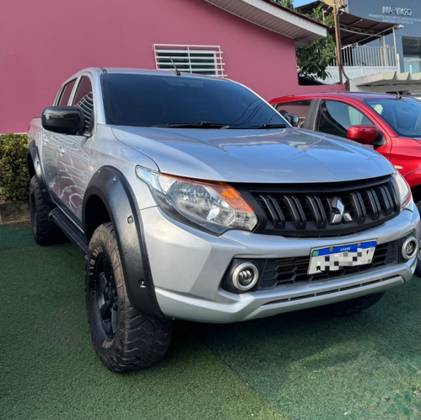 MITSUBISHI L200 TRITON 2.4 16V TURBO DIESEL SPORT GLX OUTDOOR CD 4P 4X4 MANUAL
