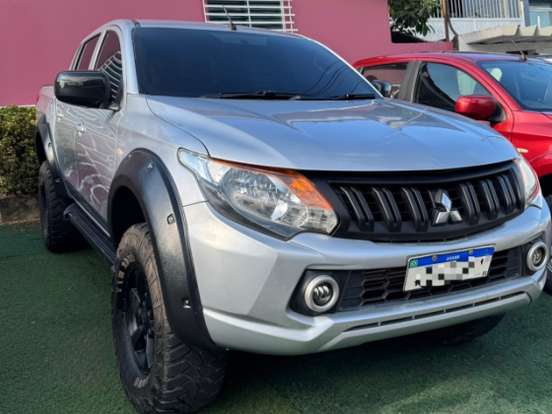 MITSUBISHI-L200 TRITON-2.4 16V TURBO DIESEL SPORT GLX OUTDOOR CD 4P 4X4 MANUAL MITSUBISHI-L200 TRITON-2020