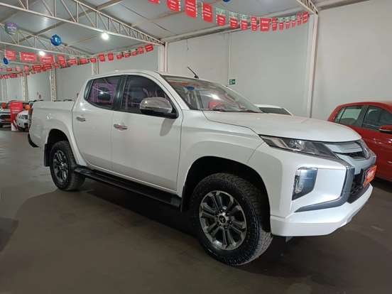MITSUBISHI-L200 TRITON-2021