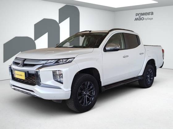 MITSUBISHI L200 TRITON 2.4 16V TURBO DIESEL SPORT HPE CD 4P 4X4 AUTOMÁTICO
