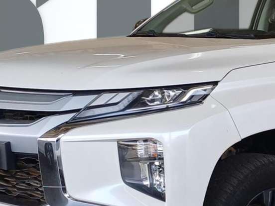 MITSUBISHI-L200 TRITON-2.4 16V TURBO DIESEL SPORT HPE CD 4P 4X4 AUTOMÁTICO MITSUBISHI-L200 TRITON-2024