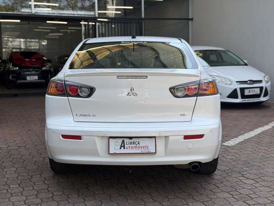MITSUBISHI-LANCER-2016