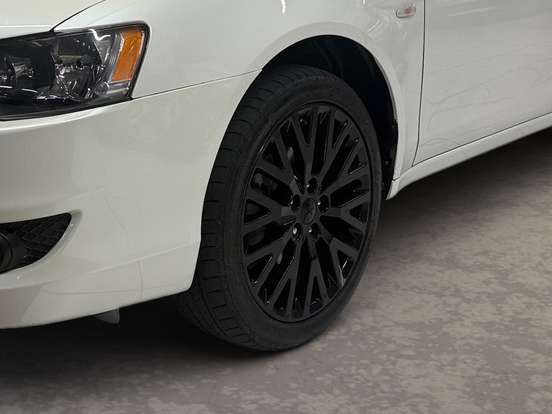 MITSUBISHI-LANCER-2018