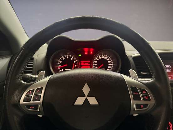 MITSUBISHI-LANCER-2018