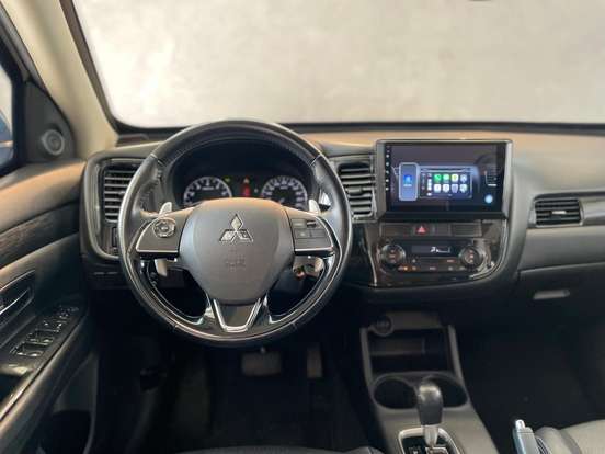 MITSUBISHI-OUTLANDER-2.0 16V GASOLINA 4P AUTOMÁTICO MITSUBISHI-OUTLANDER-2015