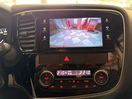 MITSUBISHI-OUTLANDER-3.0 GT 4X4 V6 24V GASOLINA 4P AUTOMÁTICO MITSUBISHI-OUTLANDER-2014