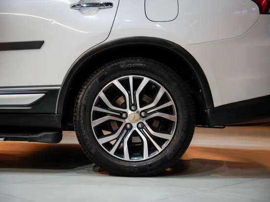 MITSUBISHI-OUTLANDER-2017