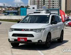 MITSUBISHI OUTLANDER 3.0 GT 4X4 V6 24V GASOLINA 4P AUTOMÁTICO MITSUBISHI OUTLANDER 3.0 GT 4X4 V6 24V GASOLINA 4P AUTOMÁTICO