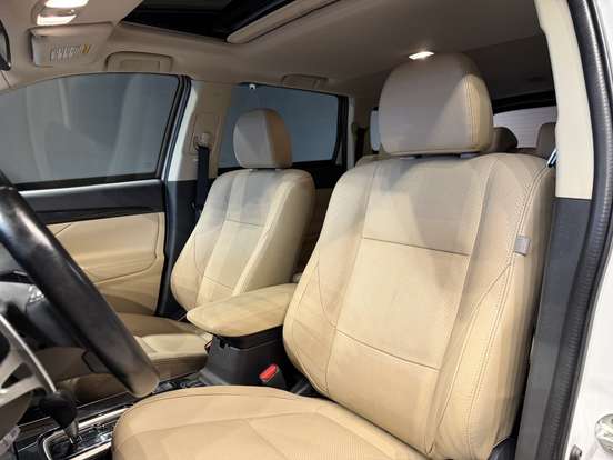 MITSUBISHI-OUTLANDER-2017