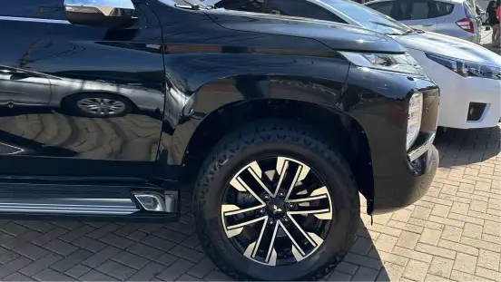MITSUBISHI-PAJERO SPORT-2020