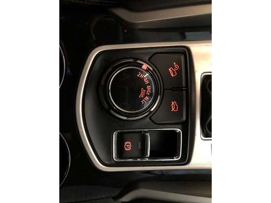 MITSUBISHI-PAJERO SPORT-2019