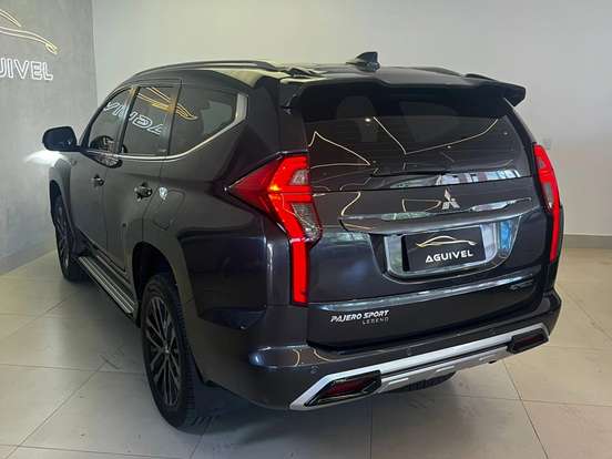 MITSUBISHI-PAJERO SPORT-2024