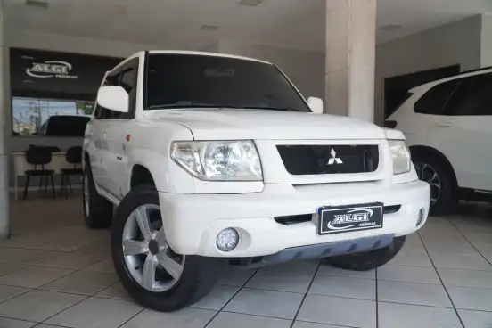 MITSUBISHI-PAJERO TR4-2005