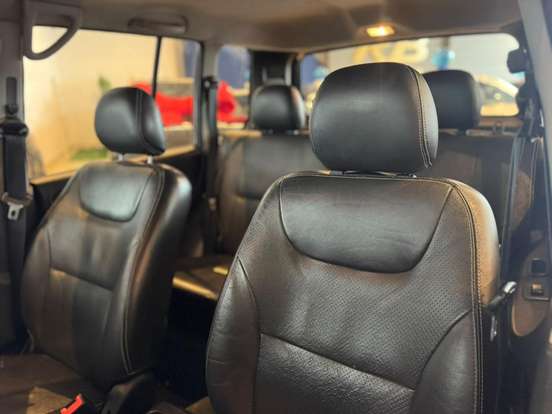MITSUBISHI-PAJERO TR4-2012