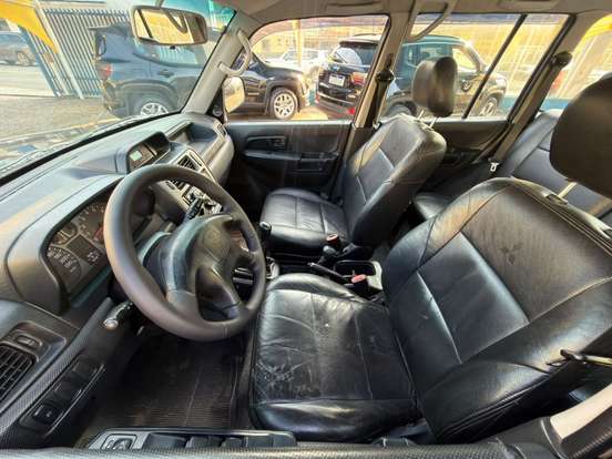 MITSUBISHI-PAJERO TR4-2.0 4X4 16V 131CV GASOLINA 4P MANUAL MITSUBISHI-PAJERO TR4-2004