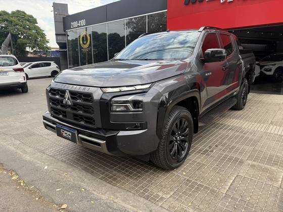 MITSUBISHI TRITON 2.4 BITURBO DIESEL CD KATANA 4X4 AUTOMÁTICO
