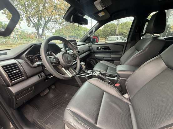 MITSUBISHI-TRITON-2025