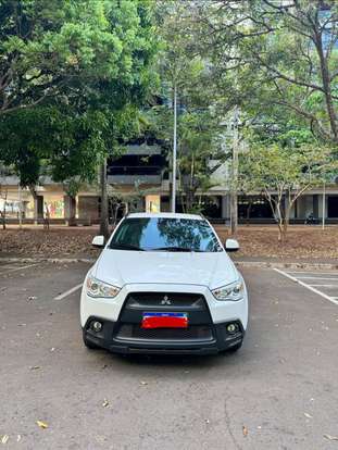 MITSUBISHI-ASX-2011