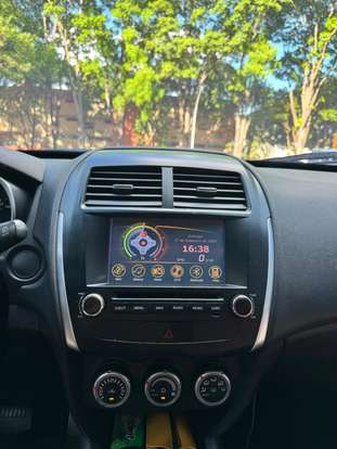 MITSUBISHI-ASX-2011