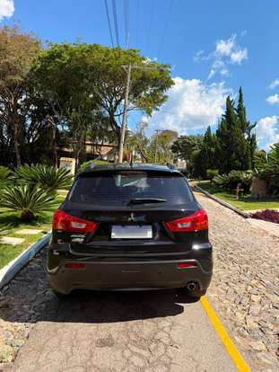 MITSUBISHI-ASX-2010